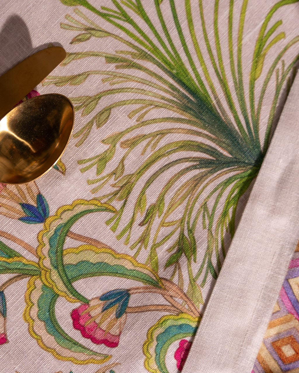 Item gallery image